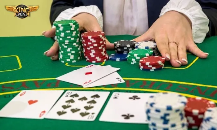 Thông tin chi tiết về game bài Baccarat là gì