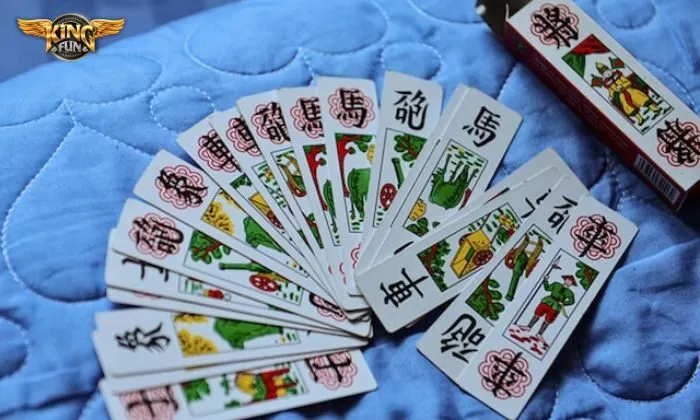 Cùng Kingfun tìm hiểu thông tin về bài Tam cúc là gì?